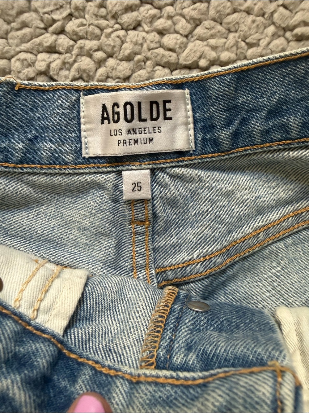 Agolde High-Rise Distressed Denim Shorts - Light Blue - Picture 4 of 4